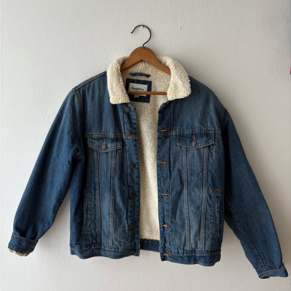Goodfellow & Co Sherpa Lined Denim Jacket Men’s Size M – Classic Trucker Style
